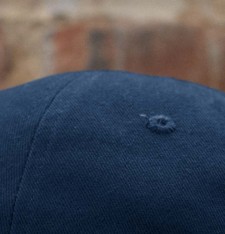 Niskoprofilowana czapka z daszkiem