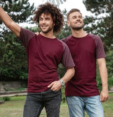 Wydłużony męski melanżowy T-shirt bejsbolowy