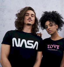 T-shirt z logotypem NASA® Worm