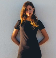 Damski T-shirt średniej grubości Damski T-shirt średniej grubości