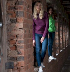 Damska bluza z kapturem College Hoodie Damska bluza z kapturem College Hoodie